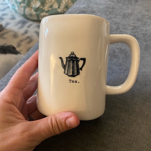 Rae Dunn artesian collection by magenta mugs - Picture 2 of 6